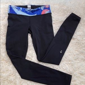 Ivivva Girls Black Reversible Leggings Sz 7